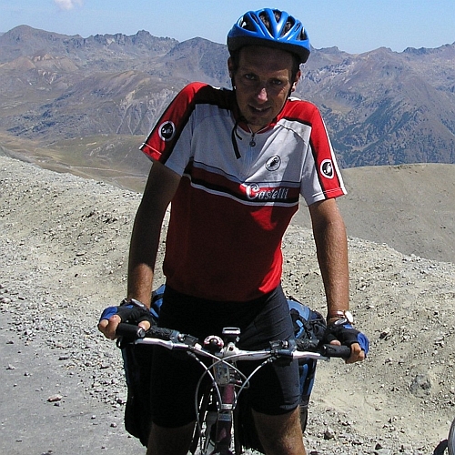 The Lonely Cyclist on the Col de la Bonette