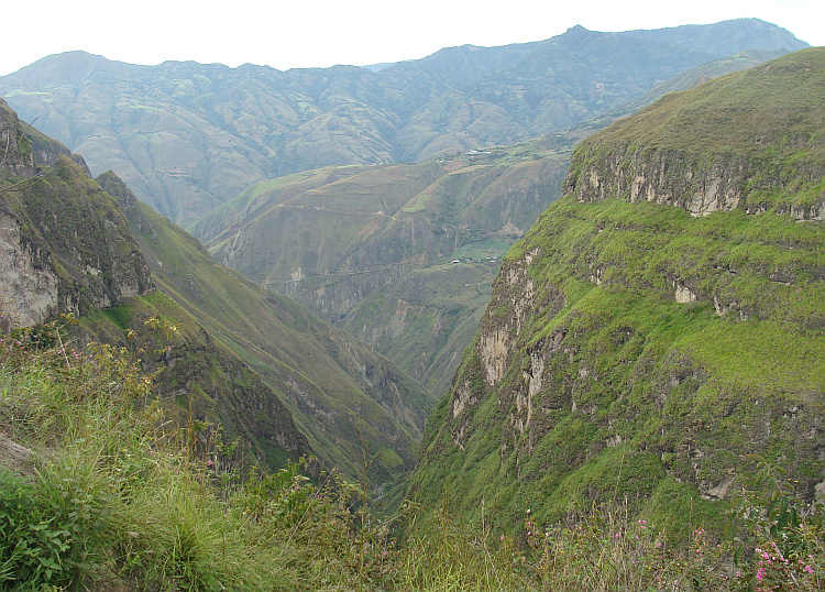 Gorges between Pasto and Popayán