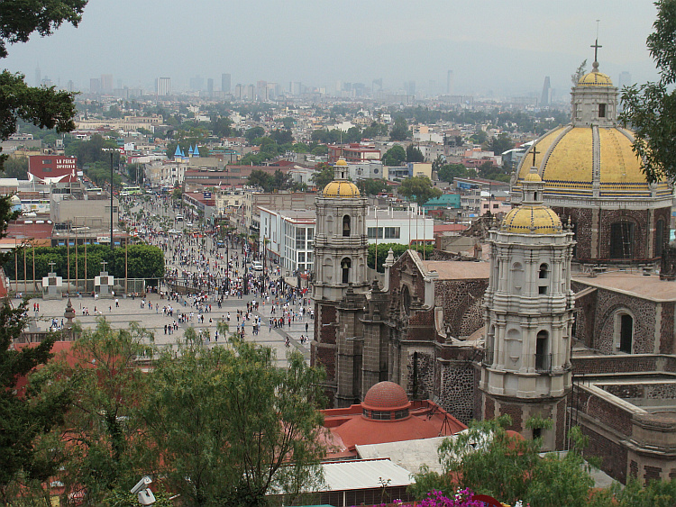 Basilica de la Virgen de Guadelupe in Mexico City