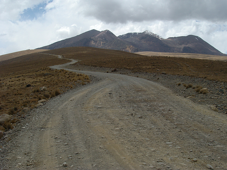 The road to Chacaltaya