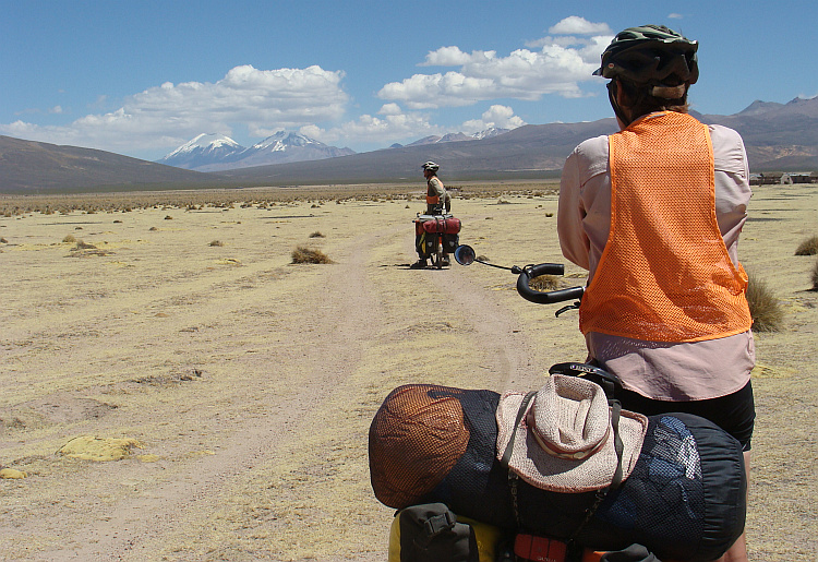 Marten and Karin on the route to Sajama
