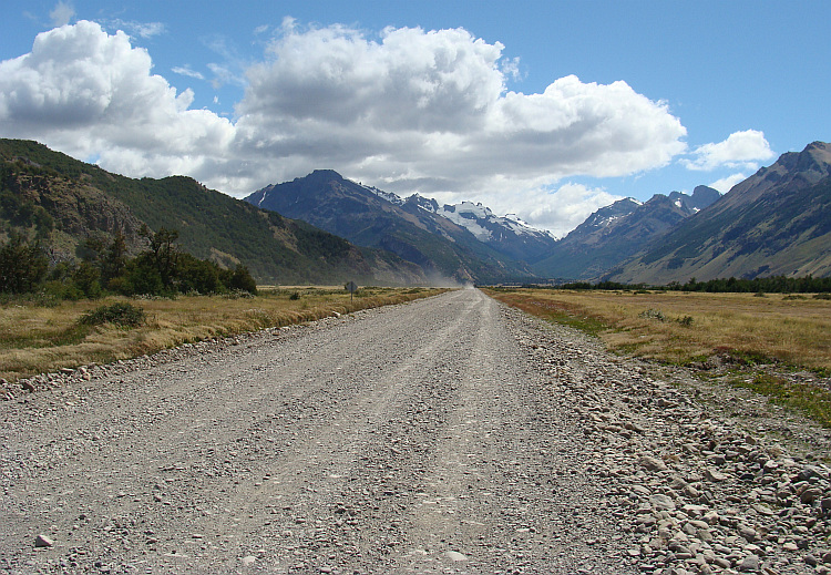 The road to El Chaltén