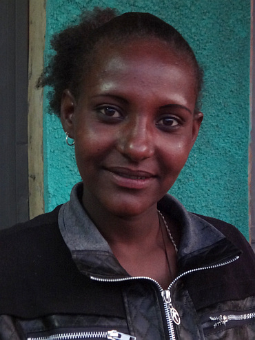 Portrait of a young woman in Wegel Tena