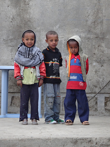 Children in Wegel Tena