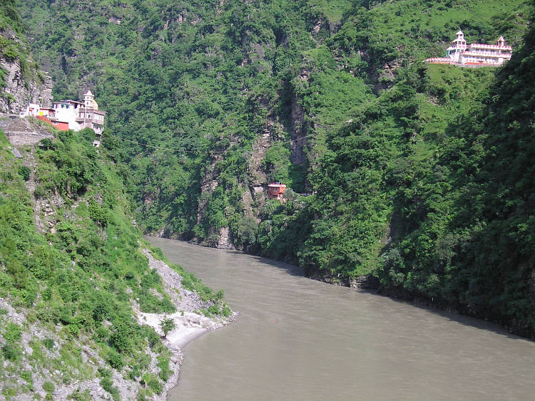 Hindu temples on both sides of the Beas river