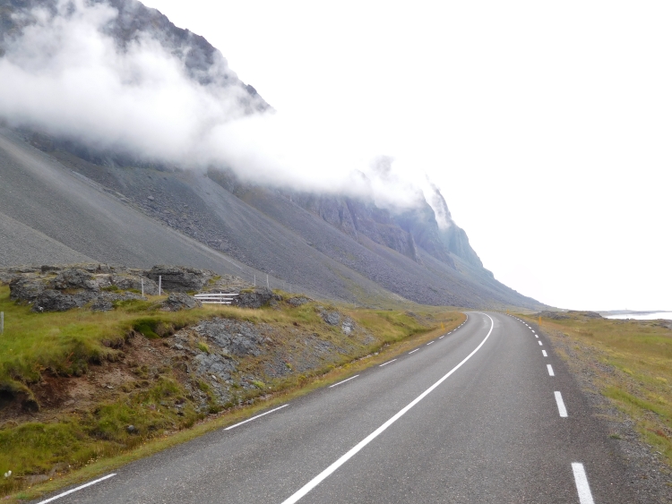 The Ring Road passes countless mountain chains with huge scree slopes between Höfn and Djúpivogur