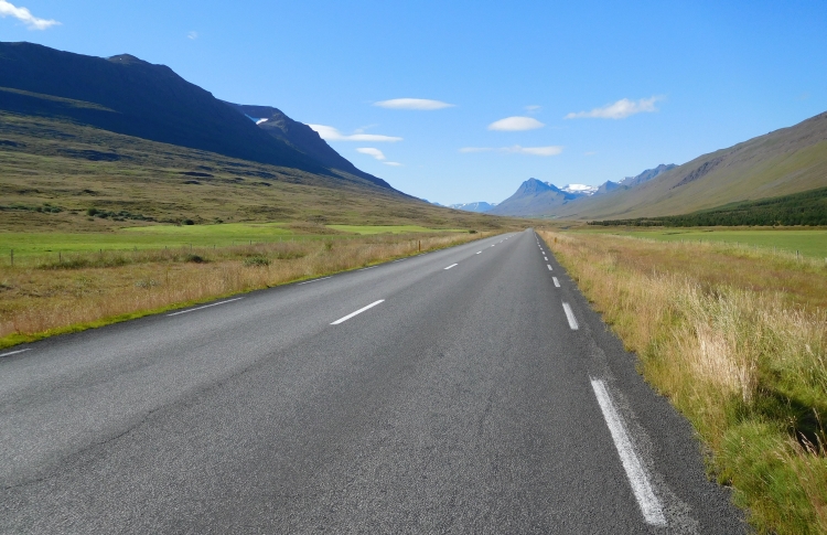 The N1 between Akureyri and Varmahlíd