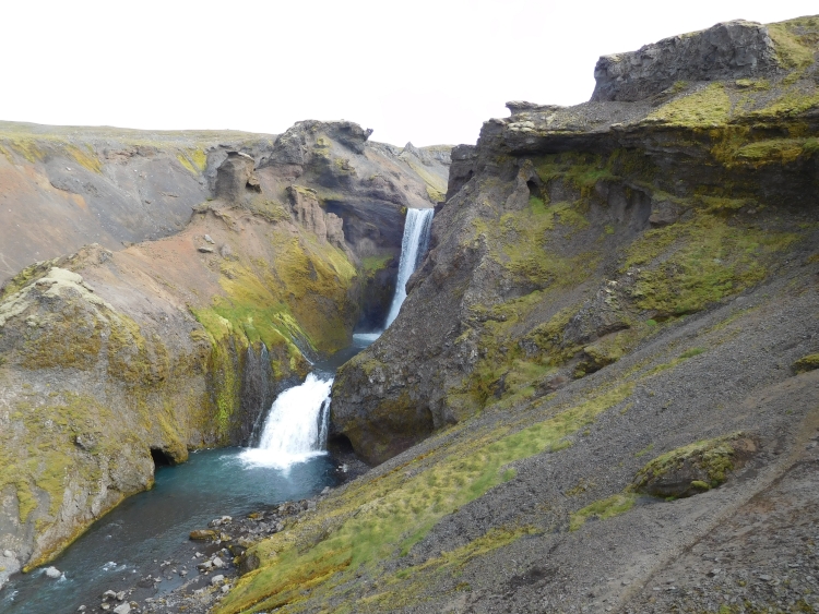 One of the 22 waterfalls of the Fimmvörđuháls trekking