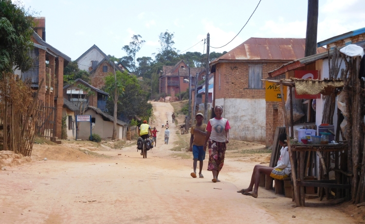 Village between Ranomafana nad Fianarantsoa