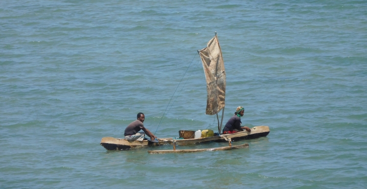 Fishing 'boat' binearj Saint Augustin