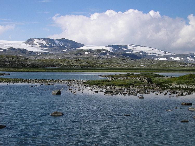 Lake with Icecap along the Rallarvegen