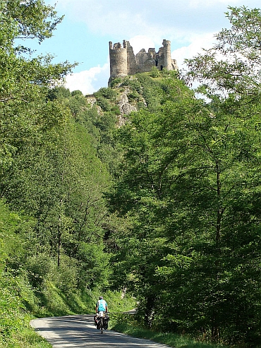 Castle along the Sioule
