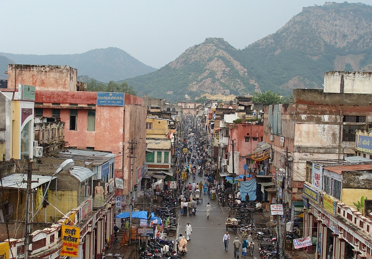 View over Alwar from the Shiva Temple