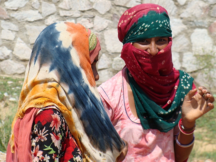 Women in traditionele Rajasthan kleding