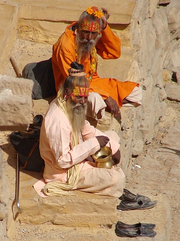 Two saddhus, Jaisalmer