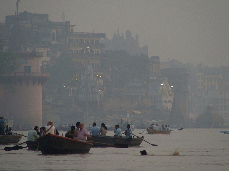 De Ganges in Varanasi